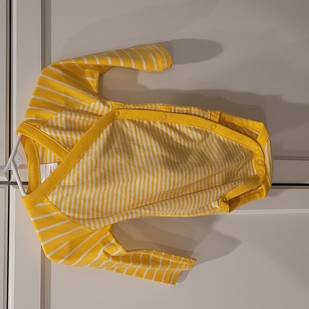 NWT Hanna Andersson Side Snap Body Suit.